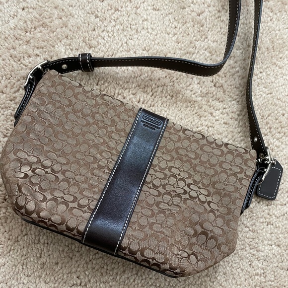 Coach Handbags - Coach purse